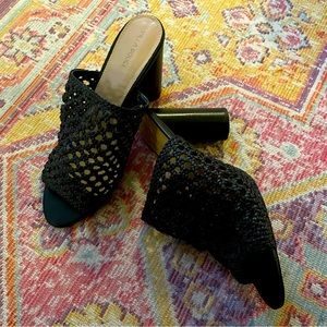 Villa Rouge woven block heel mules size 11 M